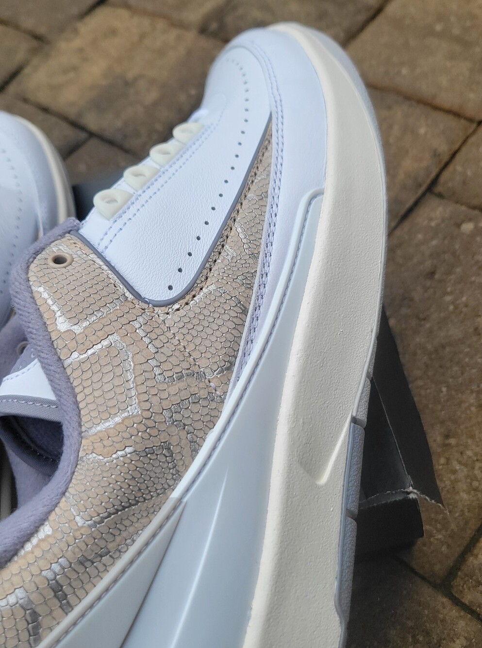 Jordan 2 Retro Low 'Python' - Picture 2 of 9